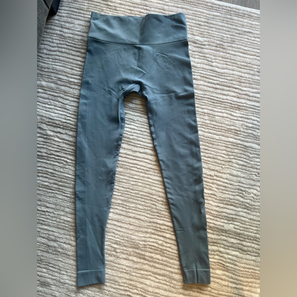 SET Active Sculptflex Leggings
Size - S